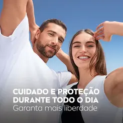 Desodorante Antitranspirante Aerosol Nivea Invisible Black & White Fresh Erva Doce Feminino 48h 150ml