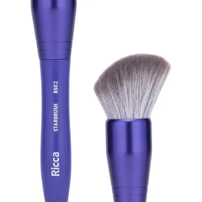 Pincel Para Blush Chanfrado Starbrush RS02 Ricca